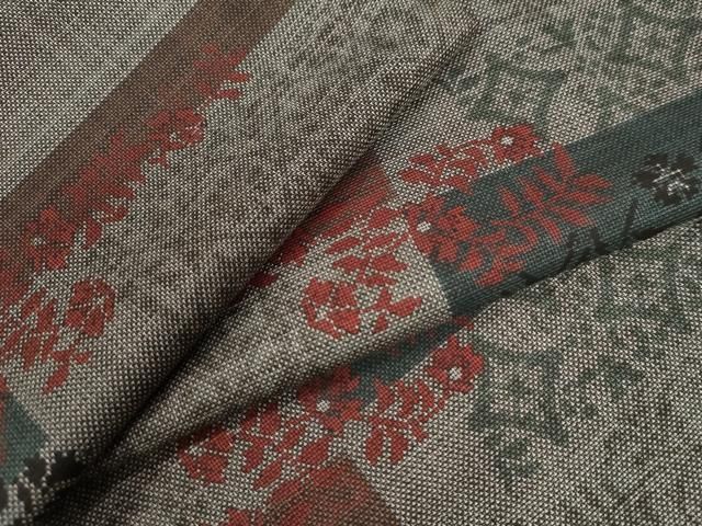 平和屋着物●本場大島紬　9マルキ　短冊吉祥草花文　正絹　逸品　CAAW7207yc 平和屋着物○本場大島紬 9マルキ 短冊吉祥草花文 正絹 逸品 CAAW7207yc