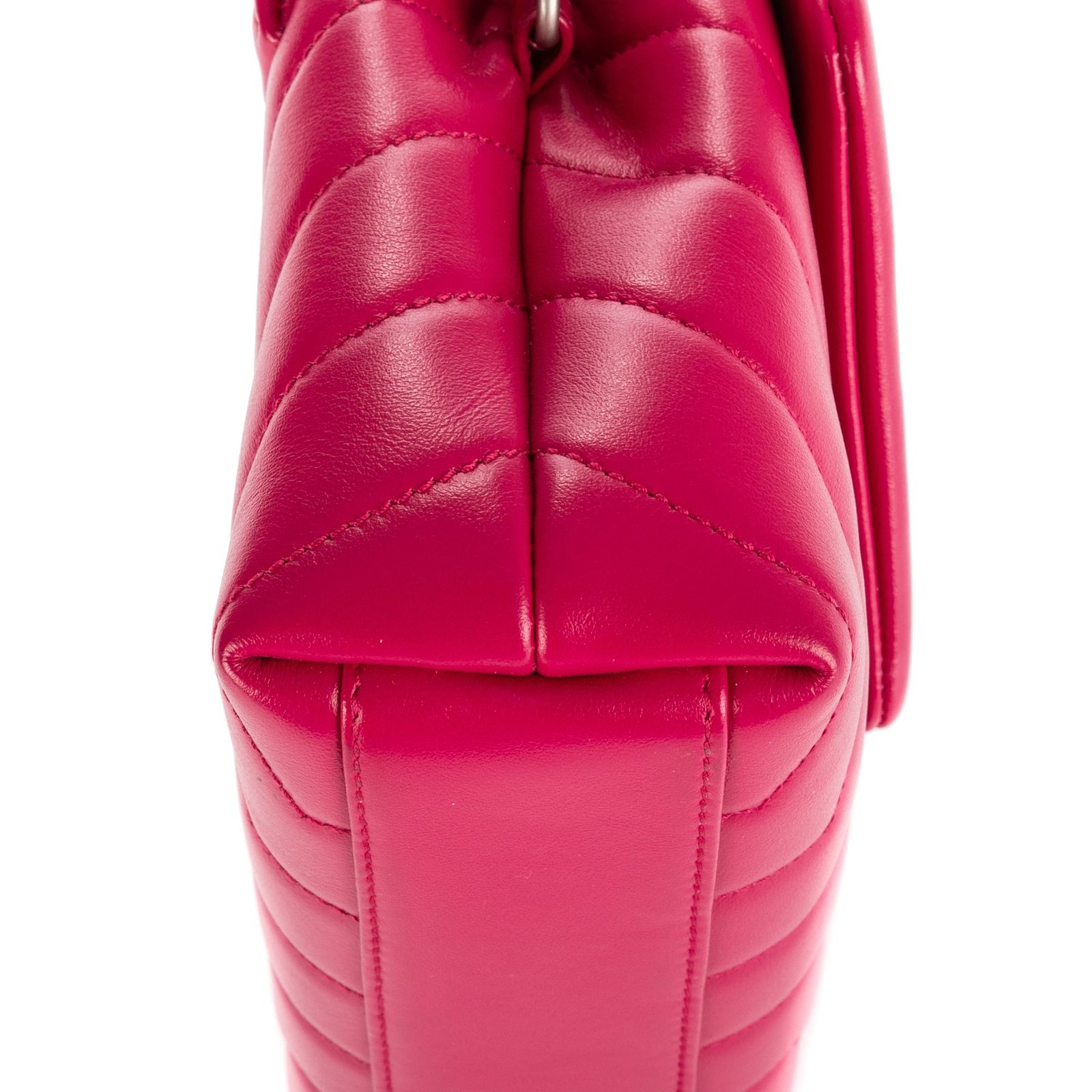 イヴサンローランミニルルピンクシェブロン マトラッセ