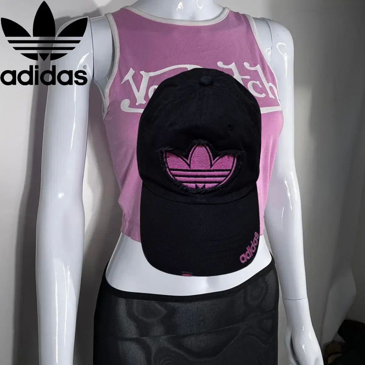 ADIDAS y2k Black ー Pink Cap