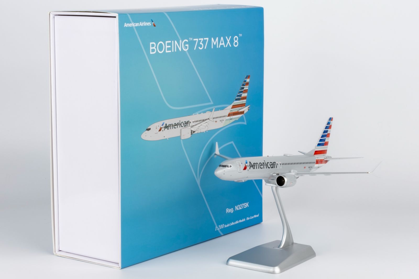 アメリカン航空 737MAX8