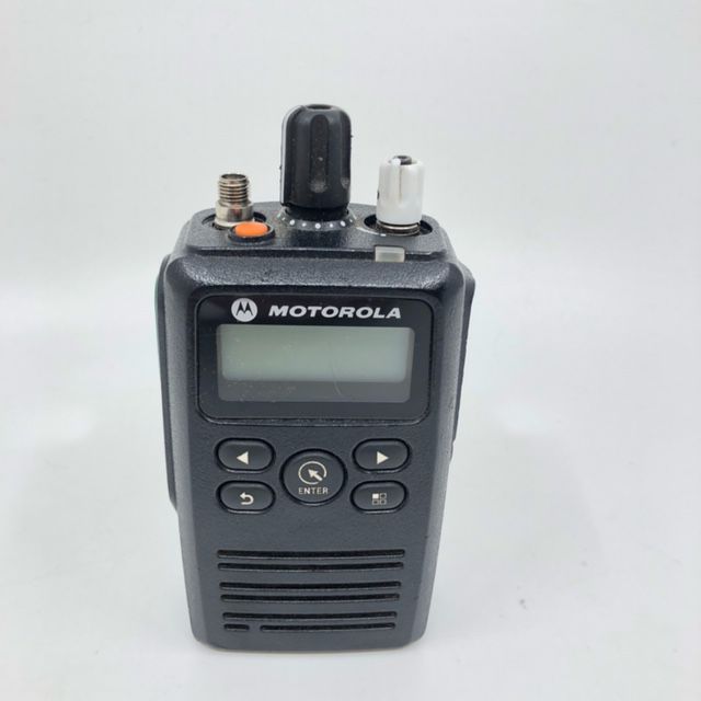 ★超美品 最後！★モトローラ デジタル簡易業務用無線機(免許局) GDB4500 GDB4500 | 業務用無線機・トランシーバーのことならe-無線
