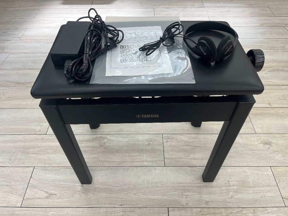 ★69446【電子ピアノ】YAMAHA　CLP745B　23年製 ☆69446【電子ピアノ】YAMAHA CLP745B 23年製 - メルカリ
