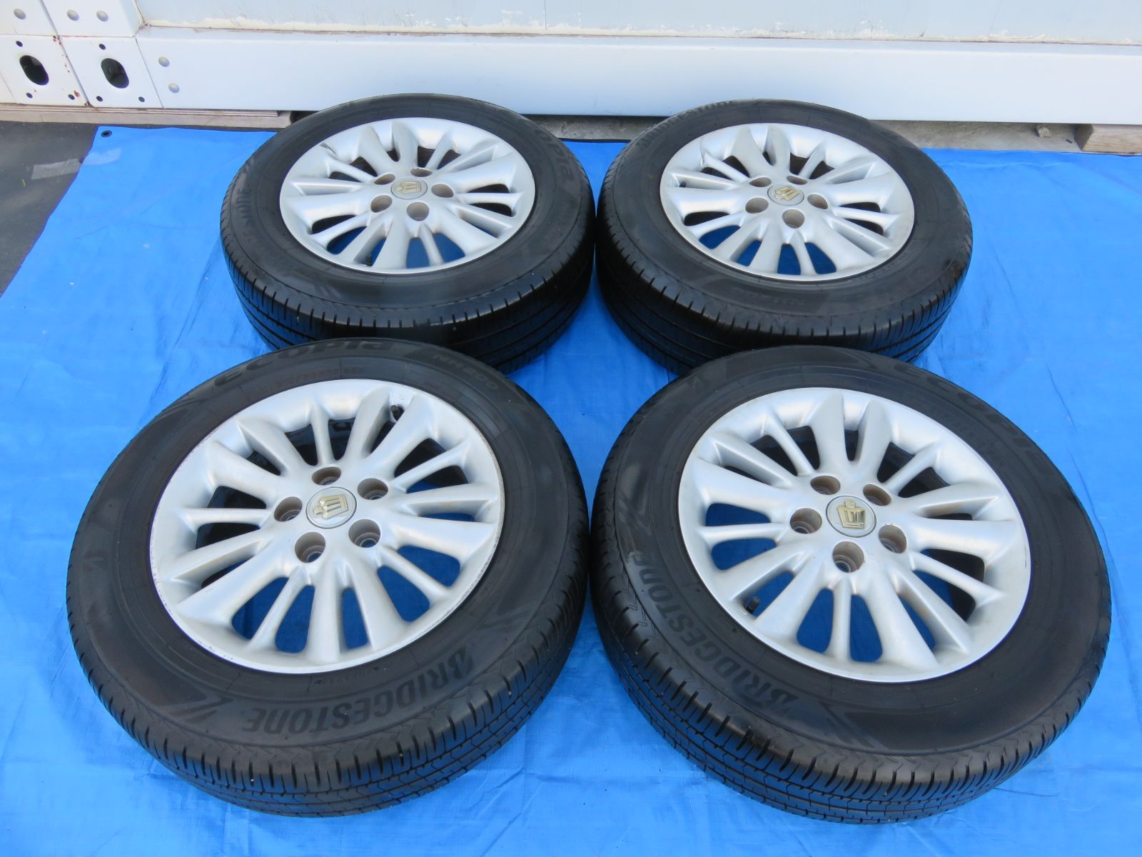 SFC2811|トヨタ GRS180 GRS182 GRS184 クラウン アスリート 16インチ 16×7JJ 50 5穴 PCD114.3 ホイールタイヤ 215|60R16 2025年製 ４本セット