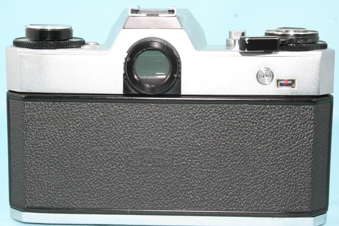 美品 Zeiss Ikon SL706 + ULTRON 50mm F1.8 Carl Zeiss Ultron 50mm f1.8 Lens Review - Lens Legend