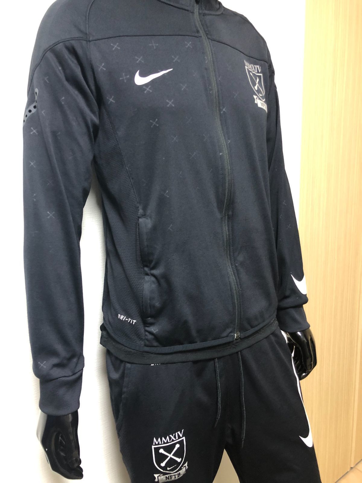 NIKE ナイキ NFTB ジャージ上下セット M 美品 DRI-FIT 【初回限定 ...