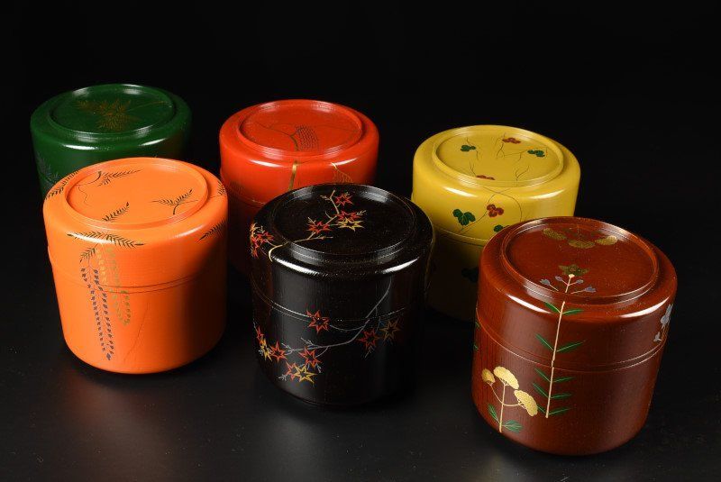 蔵C8566b 平安堂塗製 掻合塗草花文絵替蒔絵 六客 共箱