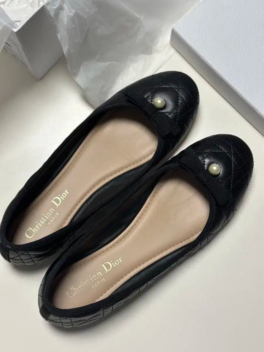 ディオール フラットシューズ 39 約予約中