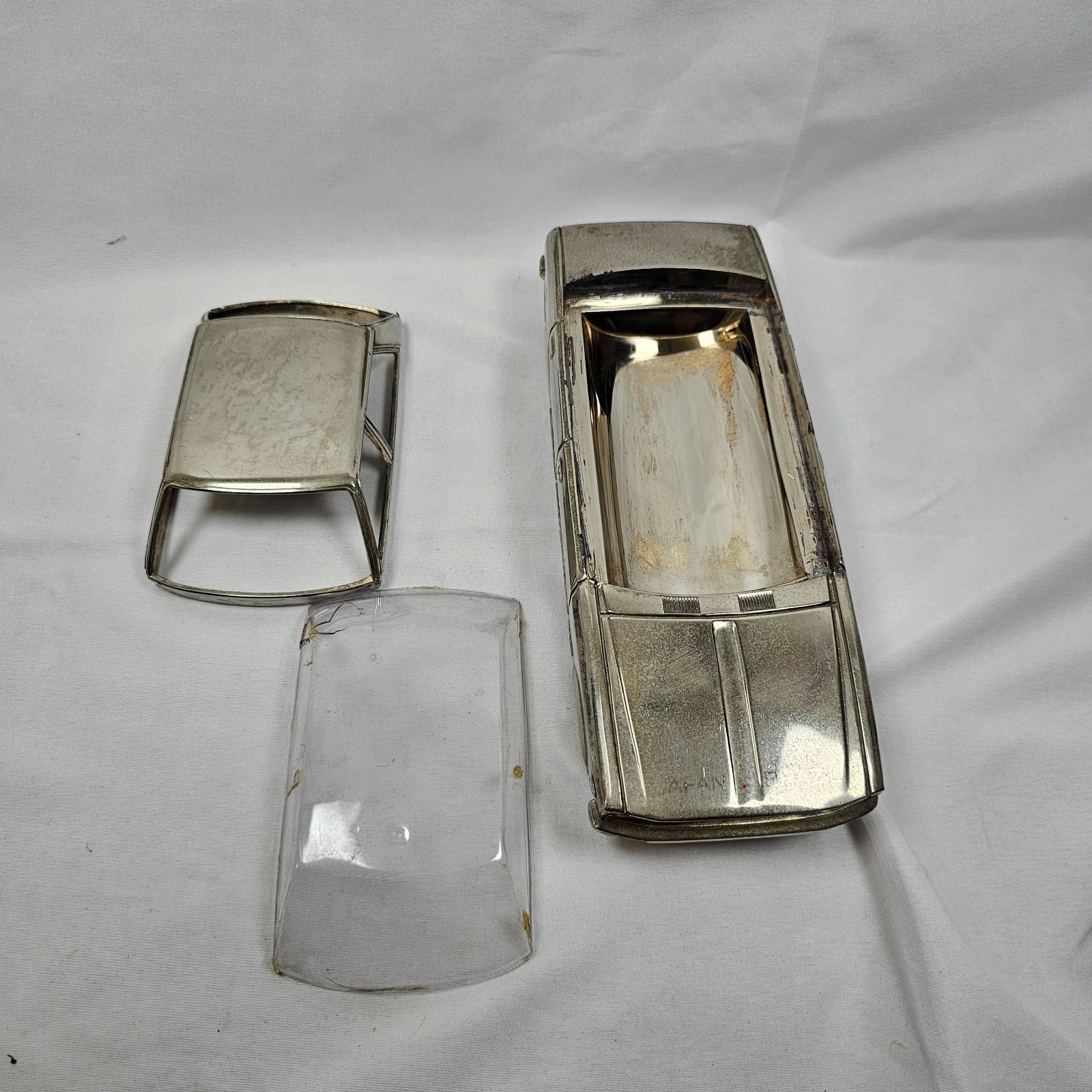 希少】トヨタ カリーナ 車型小物入れ｜ヴィンテージ 雑貨｜ - メルカリ