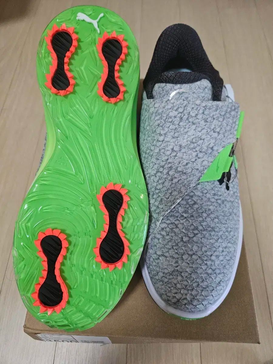 PUMA プーマ ファンタムキャット ニトロ ディスク スパイクレス ゴルフシューズ 260 サイズ