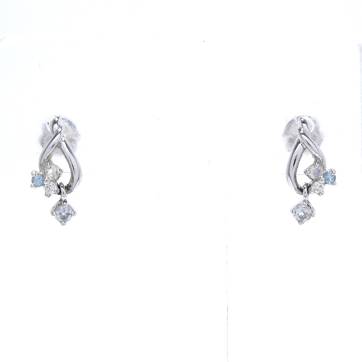 4℃ ヨンドシー ピアス - K18WG×ライトブルー 総重量 1.2g