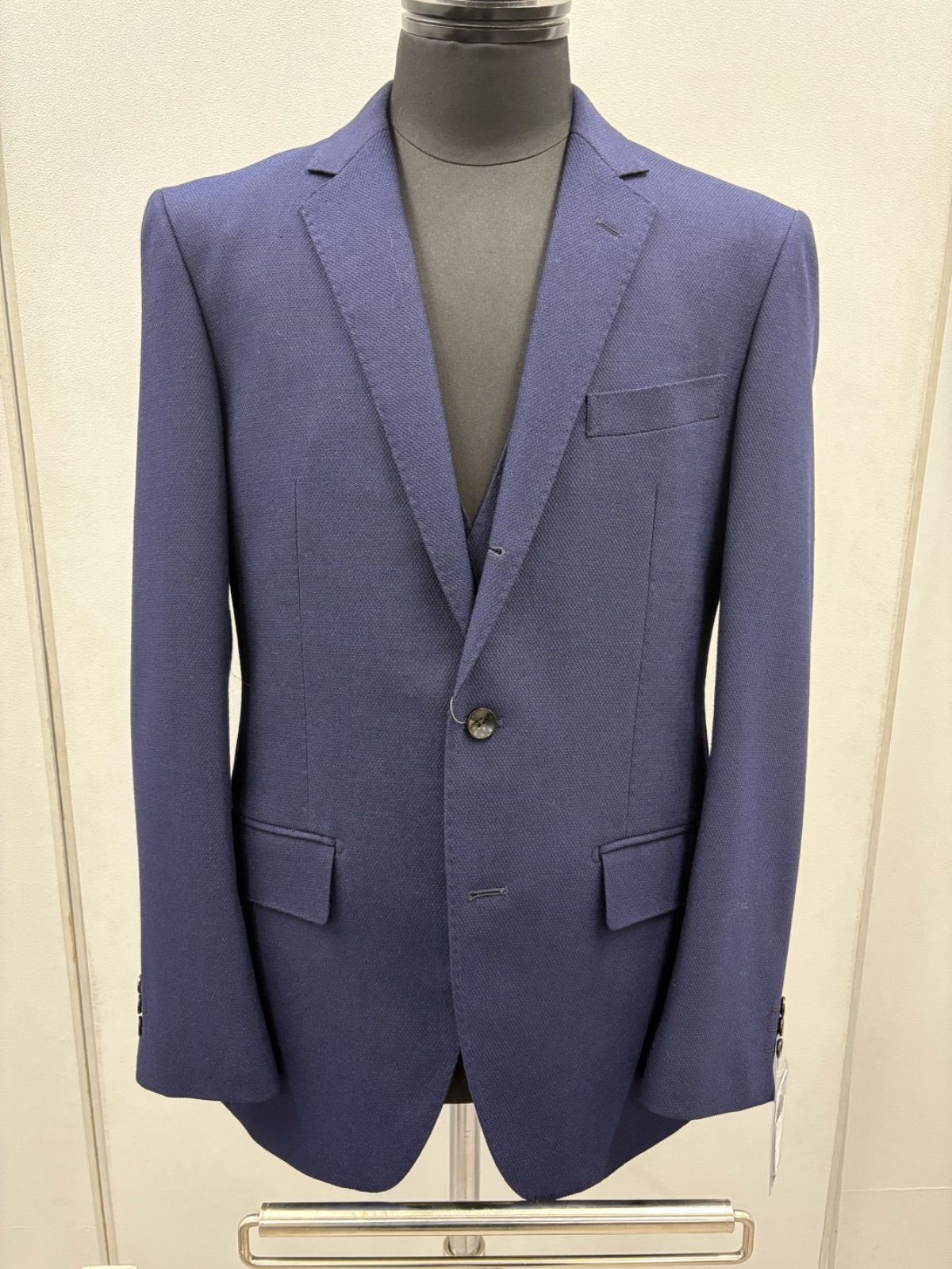 専用A5新品未使用！素敵なストレッチネイビー3ピーススーツ！ウォッシャブル！小訳 スーツスタイルMARUTOMI 3ピーススーツ メンズ スリーピース
