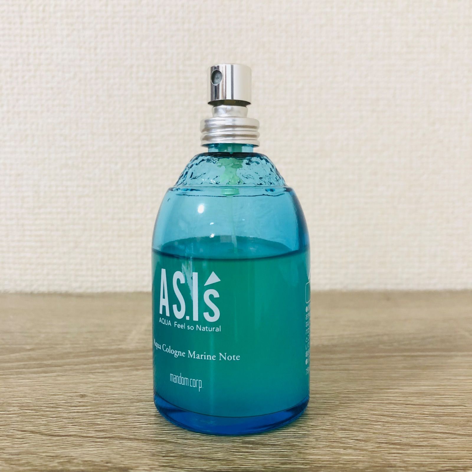 M-560 マンダム ASIs アズイズ アクアコロン マリンノート 香水