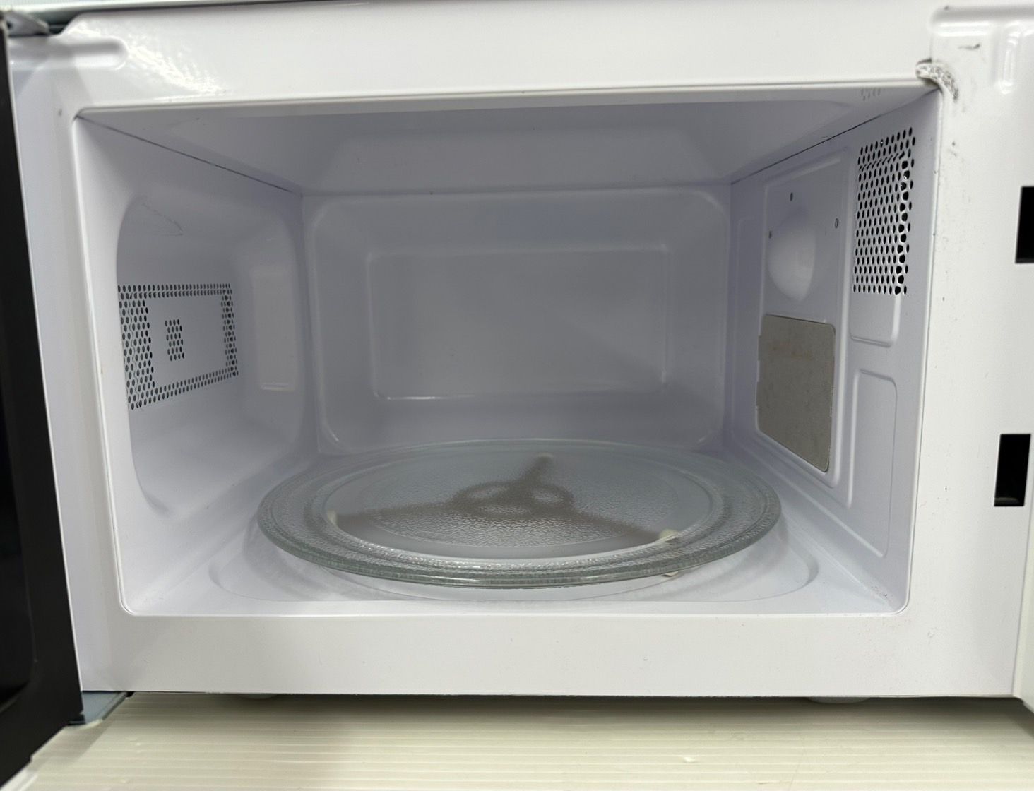 【YAMAZEN】 山善 電子レンジ 60Hz専用 MRB-207(W) 2021年製 品】YAMAZEN 山善 電子レンジ MRB-207 60Hz専用 2021年製 （2508295