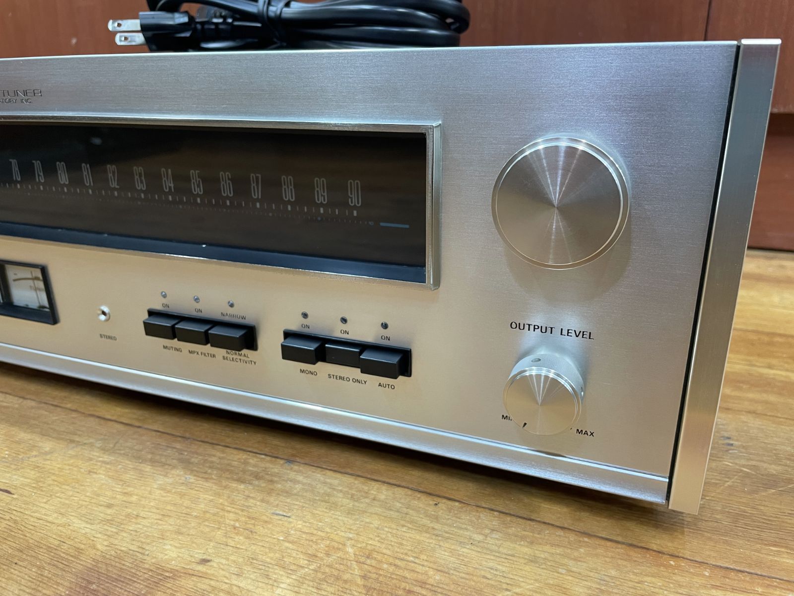 FMステレオチューナー T-101