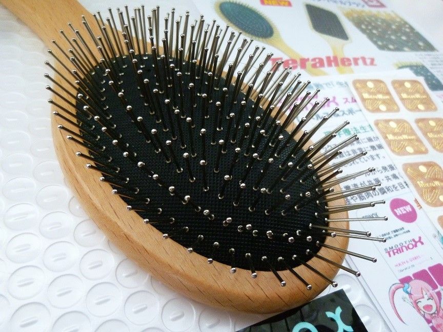 TRINOX テラヘルツ マイナスイオン パドルブラシ【Aタイプ】テラシール付き TRINOX テラヘルツ マイナスイオン パドルブラシ【D スクエア