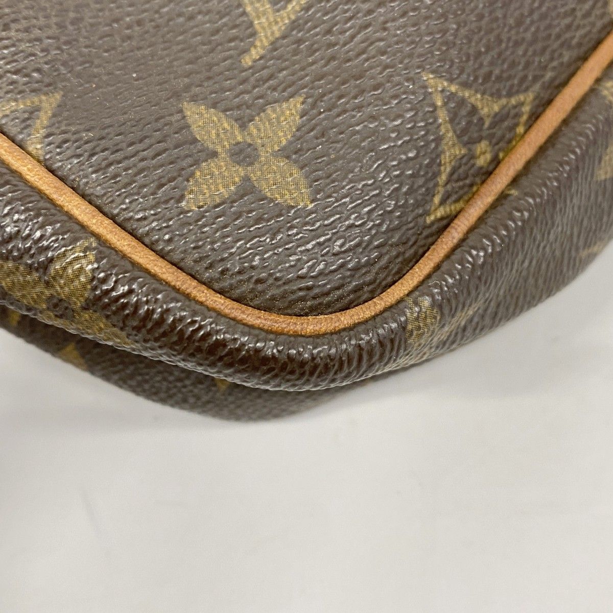 ルイヴィトン　クラッチバッグ　コンピエーニュ23 モノグラム　ブラウン　852 楽天市場】ヴィトン vuitton コンピエーニュの通販