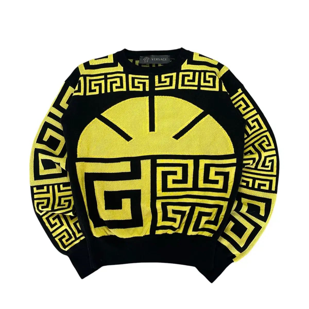 ジャンニ Versace ヴェルサーチェ パターン ニット