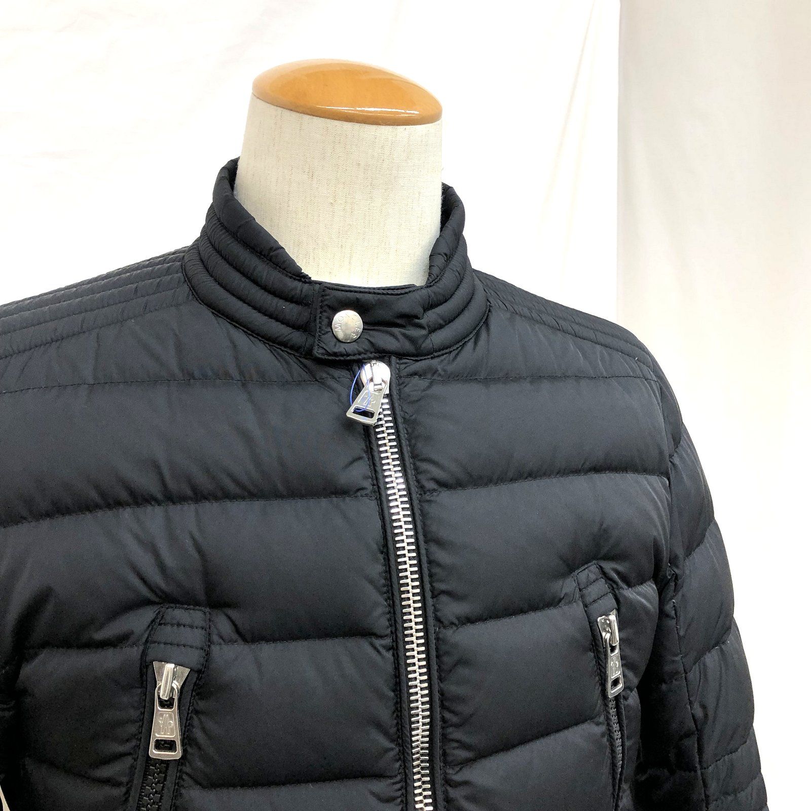 MONCLER モンクレール ダウンジャケット AMIOT エミオット - メルカリ