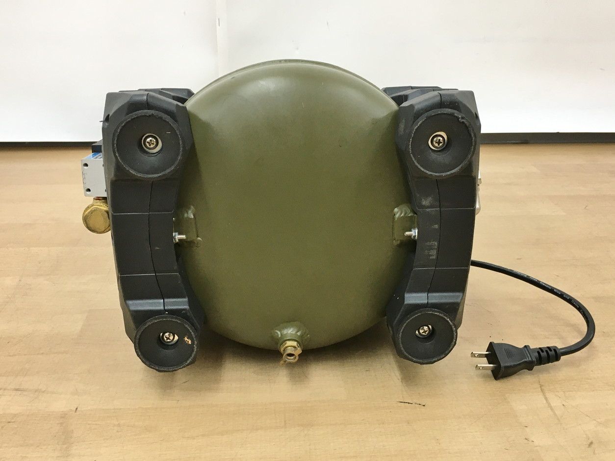 エアーコンプレッサー