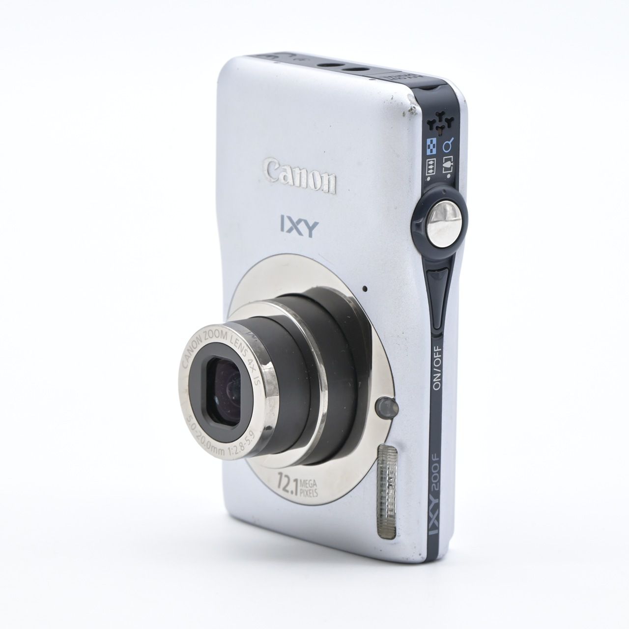 Canon IXY 200 コンパクトデジタルカメラ　シルバー Canon IXY200 シルバー Canon IXY200 シルバー コンパクトデジタル
