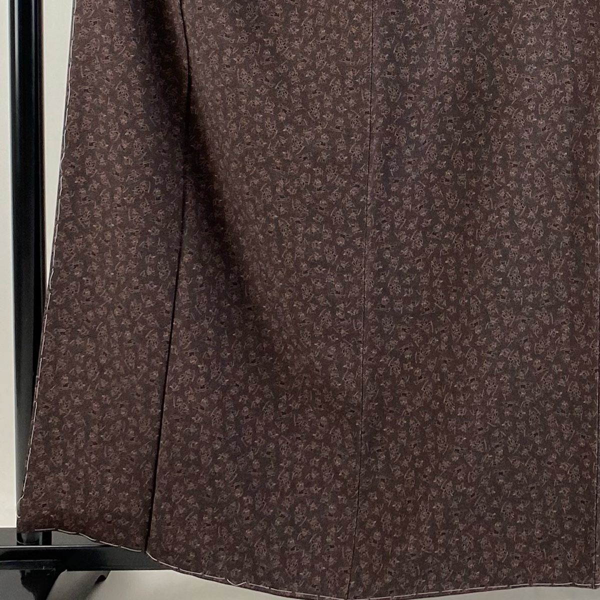 江戸小紋 身丈161cm 裄丈66cm M 袷 保科土山 落款 桃太郎 昔話 茶紫  