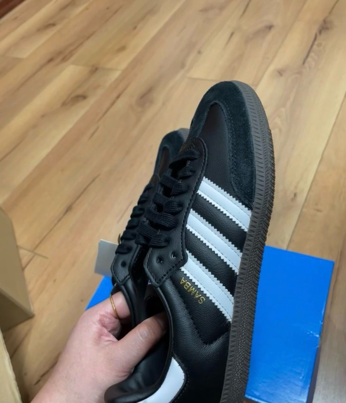 値下げします 新品 新品未使用 adidasアディダス サンバ Samba OG ブラック White Gum Adidas Originals Samba black 男女兼用 並行輸入品