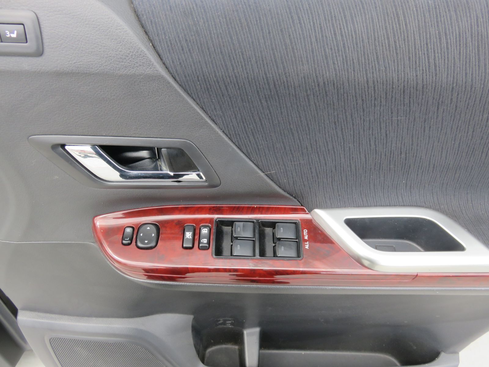 SFC2218 ヴェルファイア GGH20W GGH25W ドアトリム 内張り運転席助手席 PWスイッチ 左右前 純正 ANH20W ANH25W アルファード共通 FFCRYSTALESIA_COM