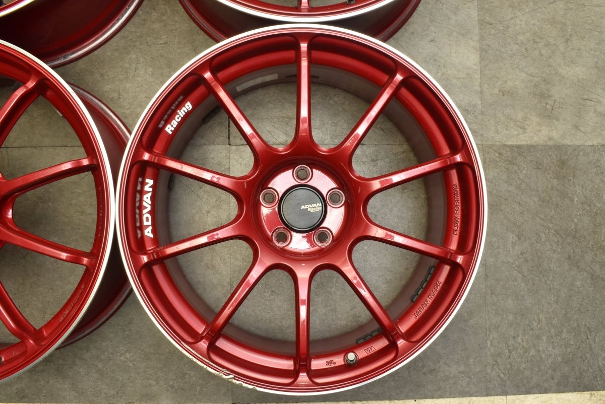 ADVAN Racing RS3 18インチ レッドSuper GTR デザインのアドバンRSⅢ 