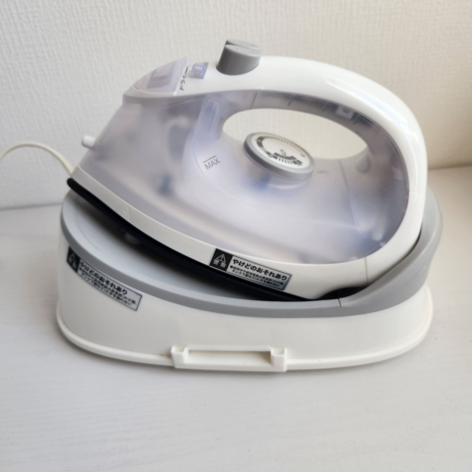 【動作確認済】ニトリ コードレススチームアイロン(NT-5016)