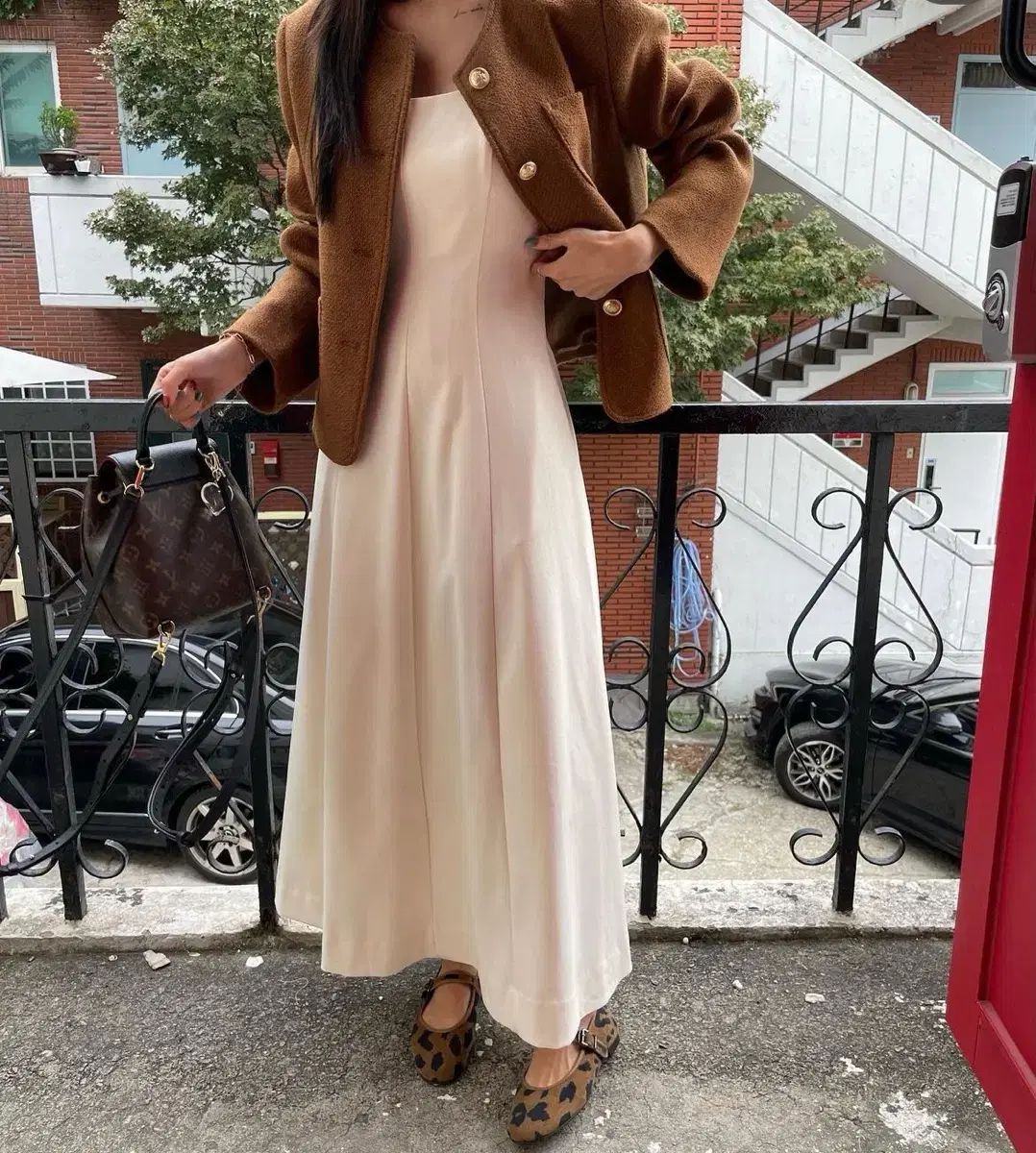 黒田清輝写【赤石山脈にて】 油彩画 山と風景 サイン入り　F6サイズ　送料込み 黒田清輝写【赤石山脈にて】 油彩画 山と風景 サイン入り F6サイズ