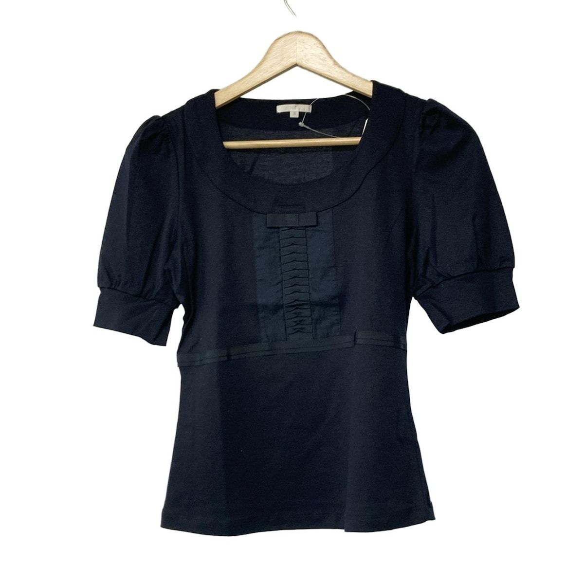 美品TOBECHICトゥービーシック　半袖Tシャツカットソーサイズ46 TOBECHIC トゥービーシック 半袖カットソー ビーズ装飾 花 M