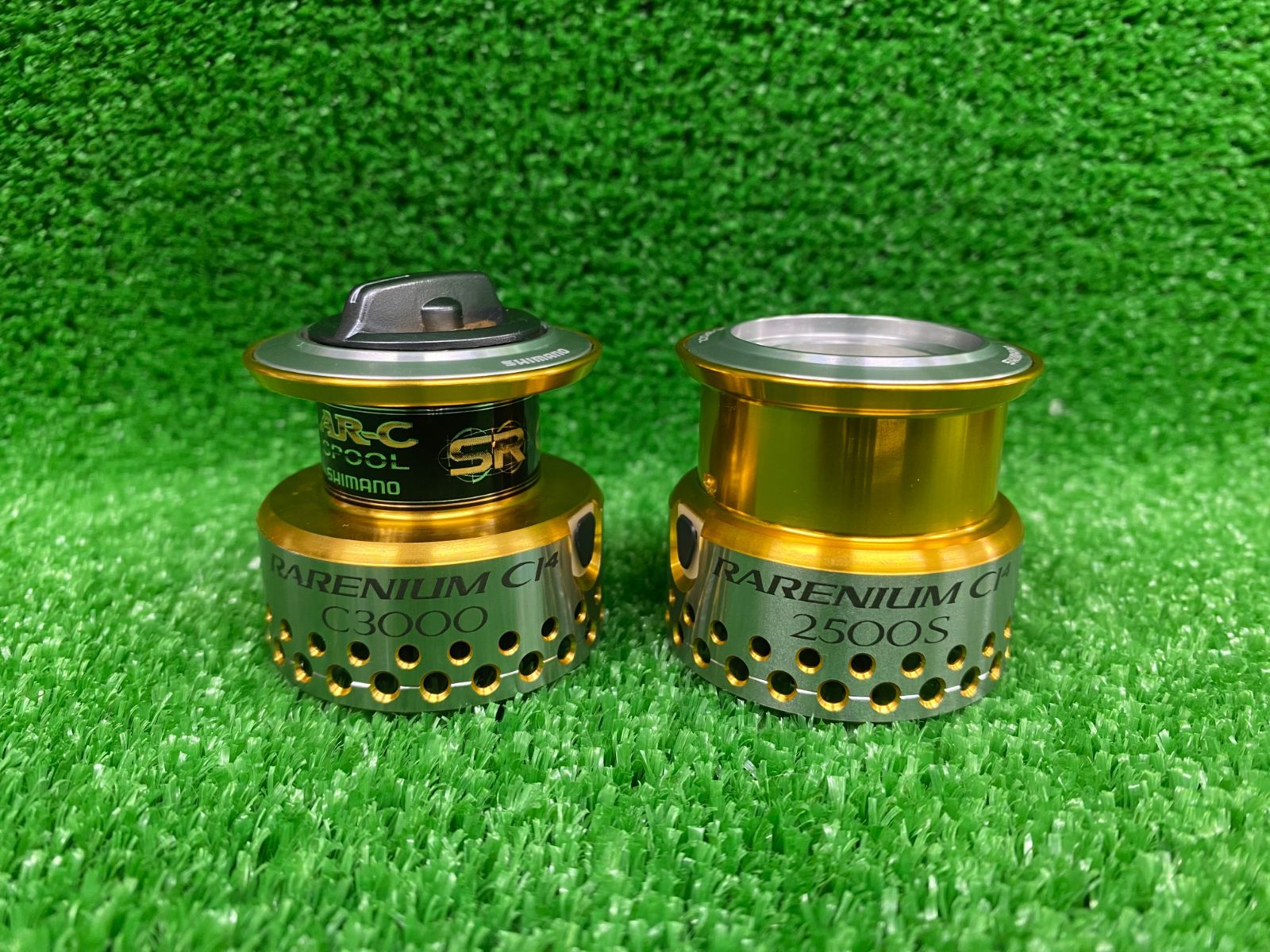 R 09 レアニウム CI4 C3000 替えのスプール2個付き - メルカリ