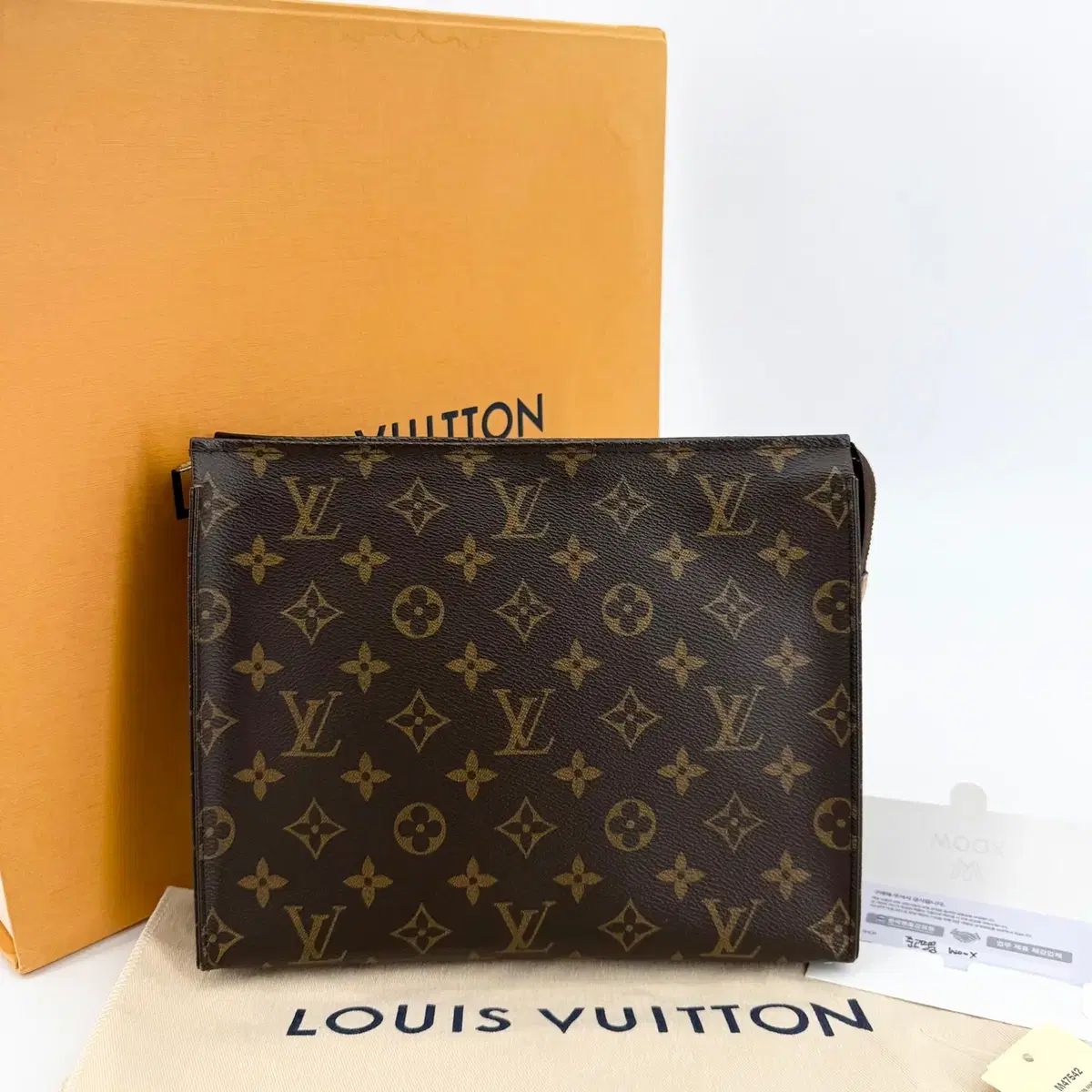 LOUIS VUITTON ルイヴィトン　ポーチモノグラムポシェットトワレット LOUIS VUITTON ルイヴィトン ポーチモノグラムポシェットトワレット