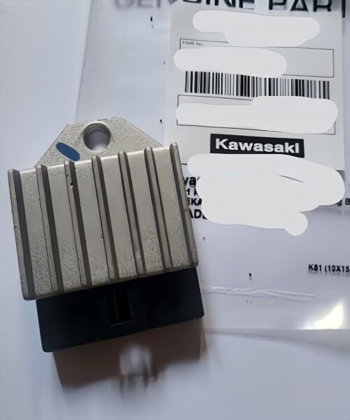 カワサキ KLX110 ボルテージレギュレーター Regulator Voltage