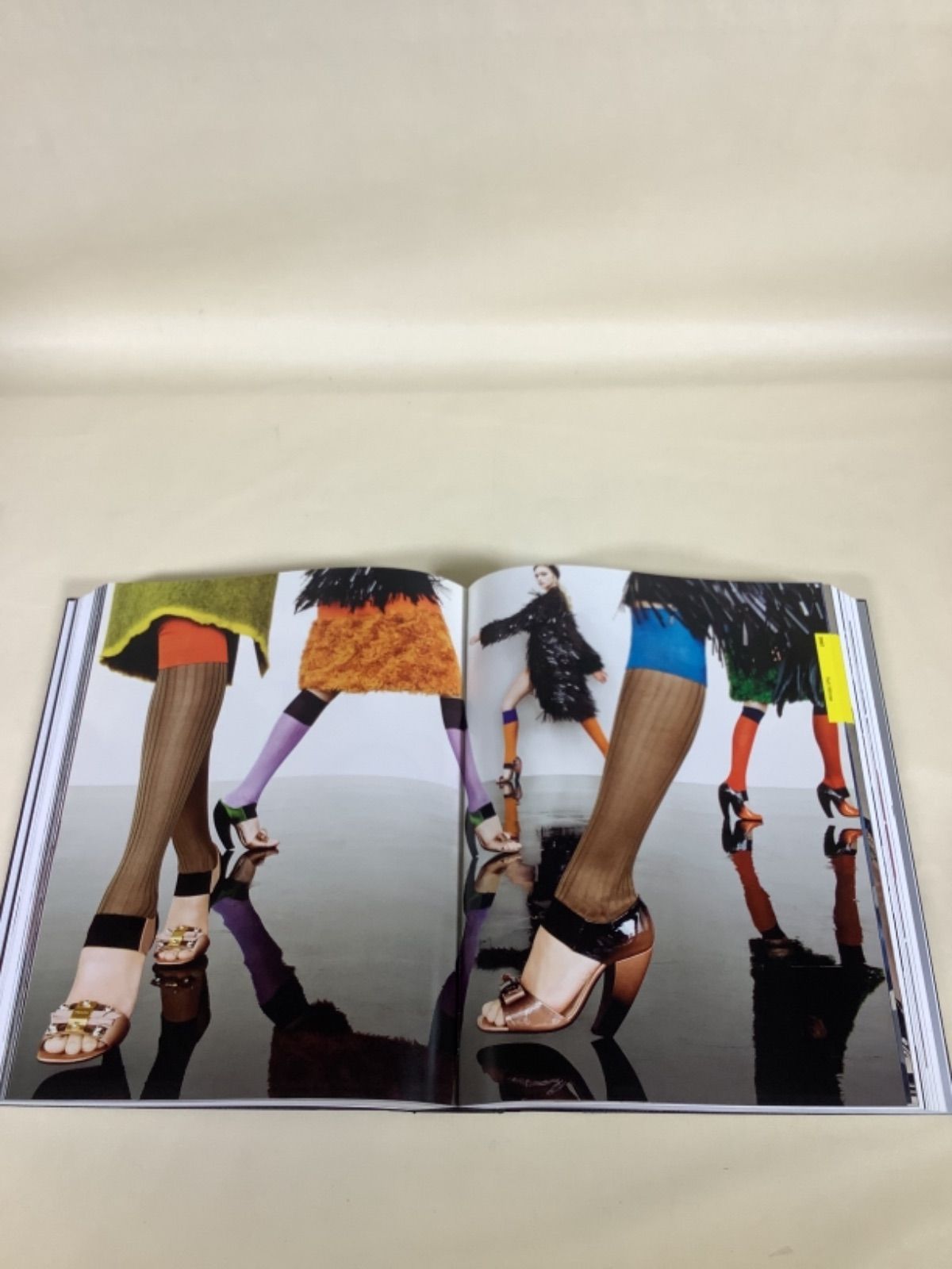 PRADA BOOK プラダ スタイルブック 写真集 - メルカリ