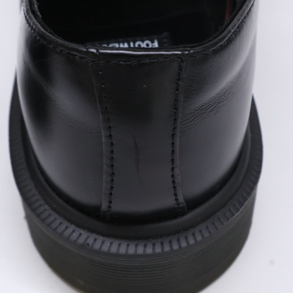 スティールトゥブローグ