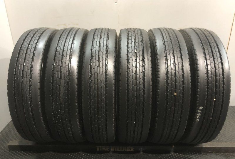TOYO DELVEX M134 205/80R17.5 120/118L 17.5インチ ライトトラック用