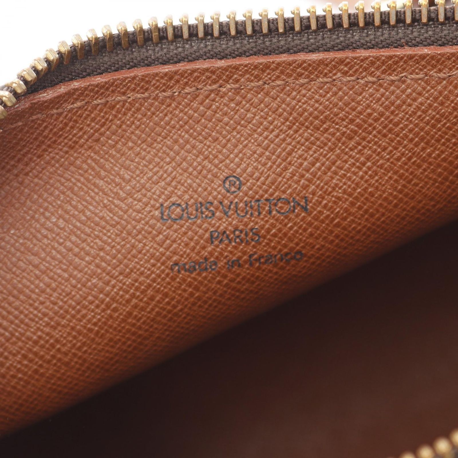 LOUIS VUITTON ルイ・ヴィトン パピヨン26 モノグラム 旧型 LOUIS VUITTON ルイ・ヴィトン パピヨン26 モノグラム 旧型