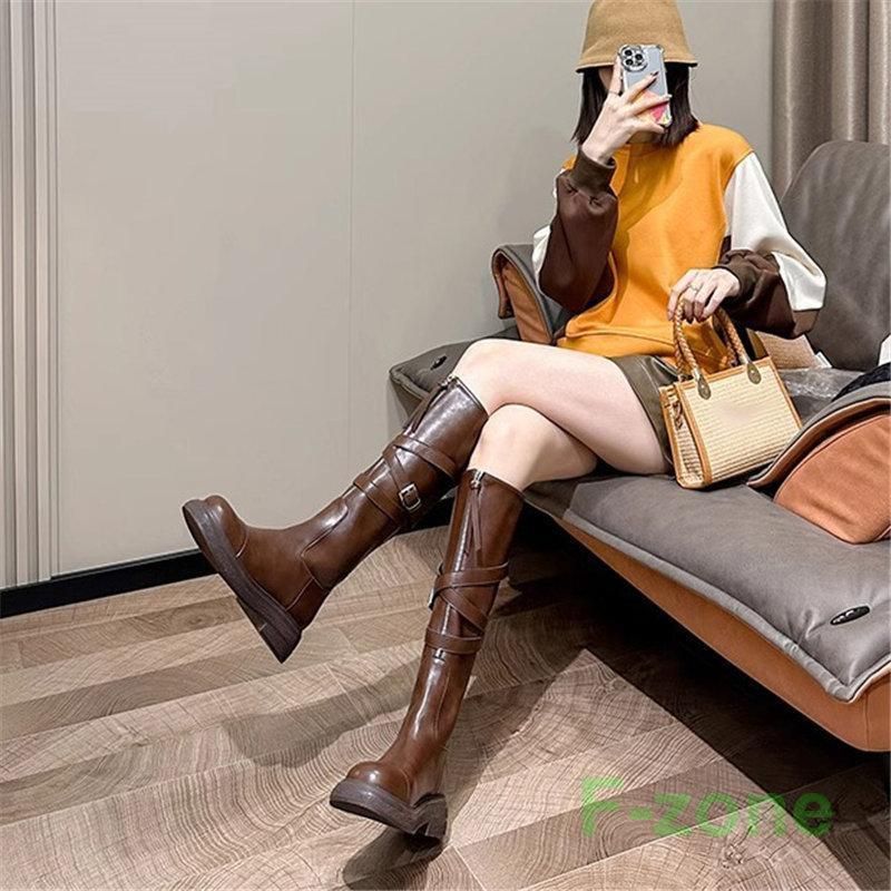 ロングブーツ】ブラウンのレザーで上品に。本革ロングブーツのおすすめ