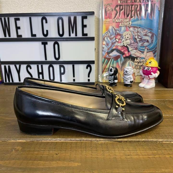 美品 Salvatore Ferragamo パンプス 6.5C ガンチーニ - メルカリ