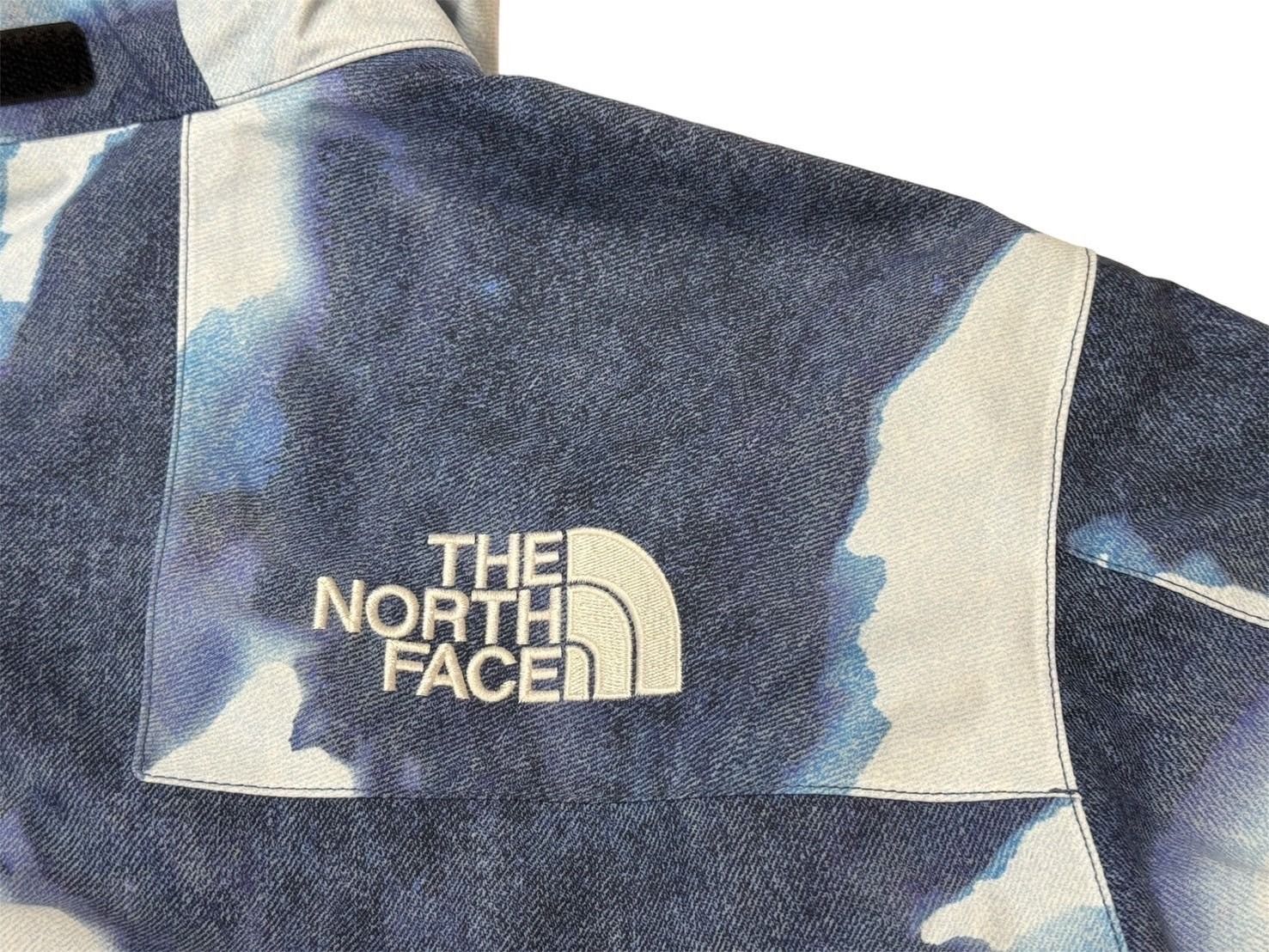 Supreme THE NORTH FACE シュプリーム ノースフェイス  ダウンジャケット ブルー ホワイト ナイロン NP521001 サイズM  美品 中古 65808