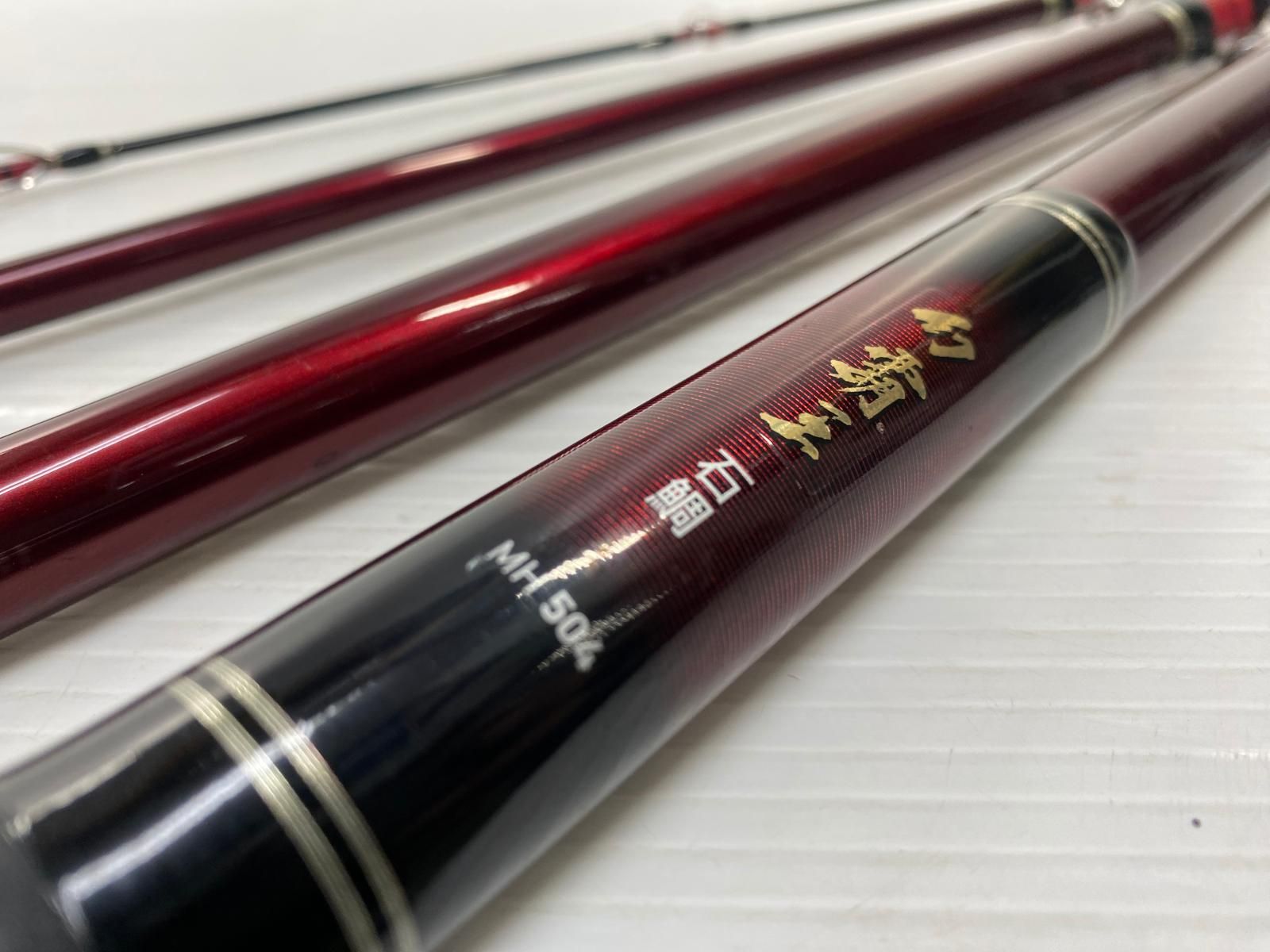 中古品】ダイワ 幻覇王石鯛50 品】 ダイワ 幻覇王 石鯛 30 実釣未