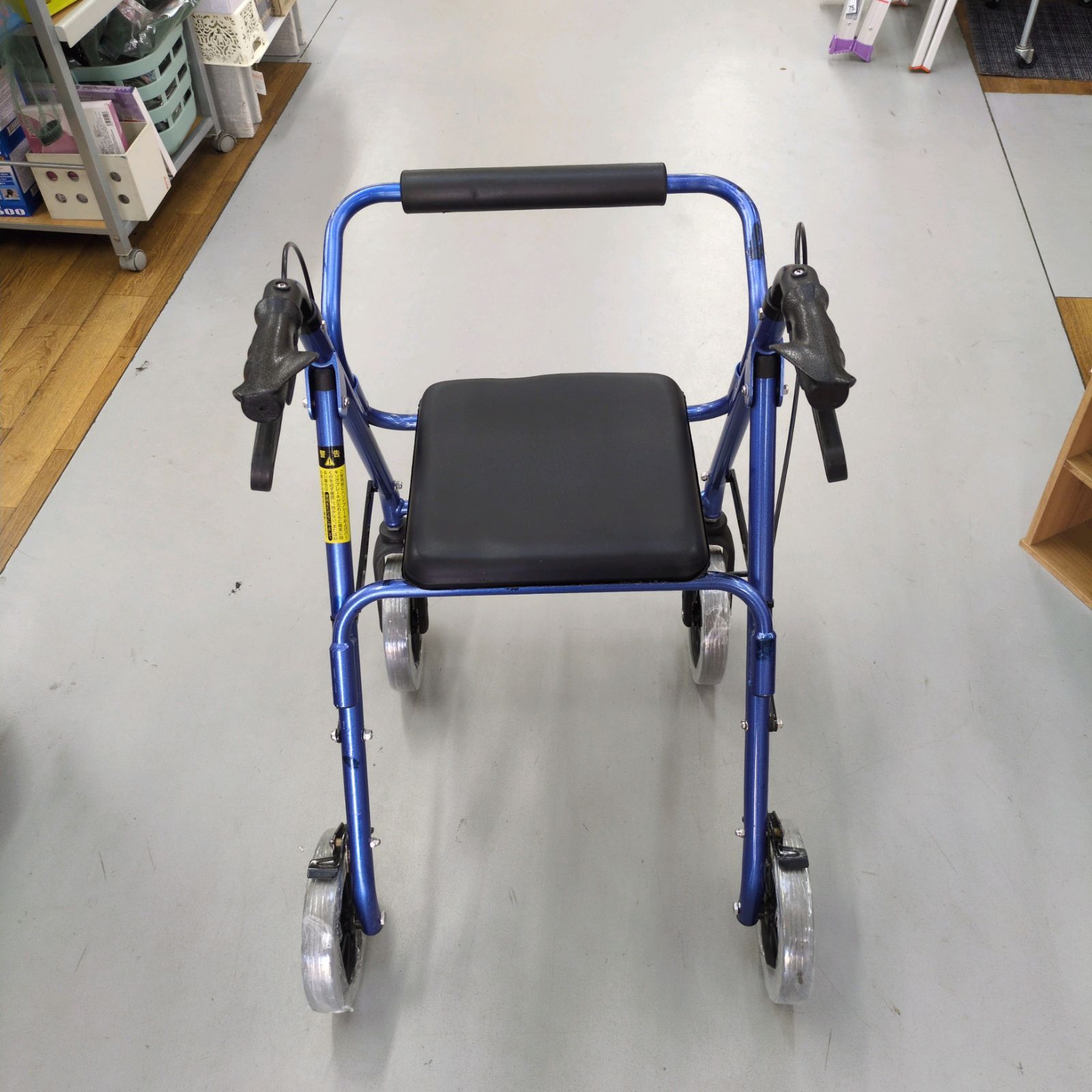 081 キズ使用感有り