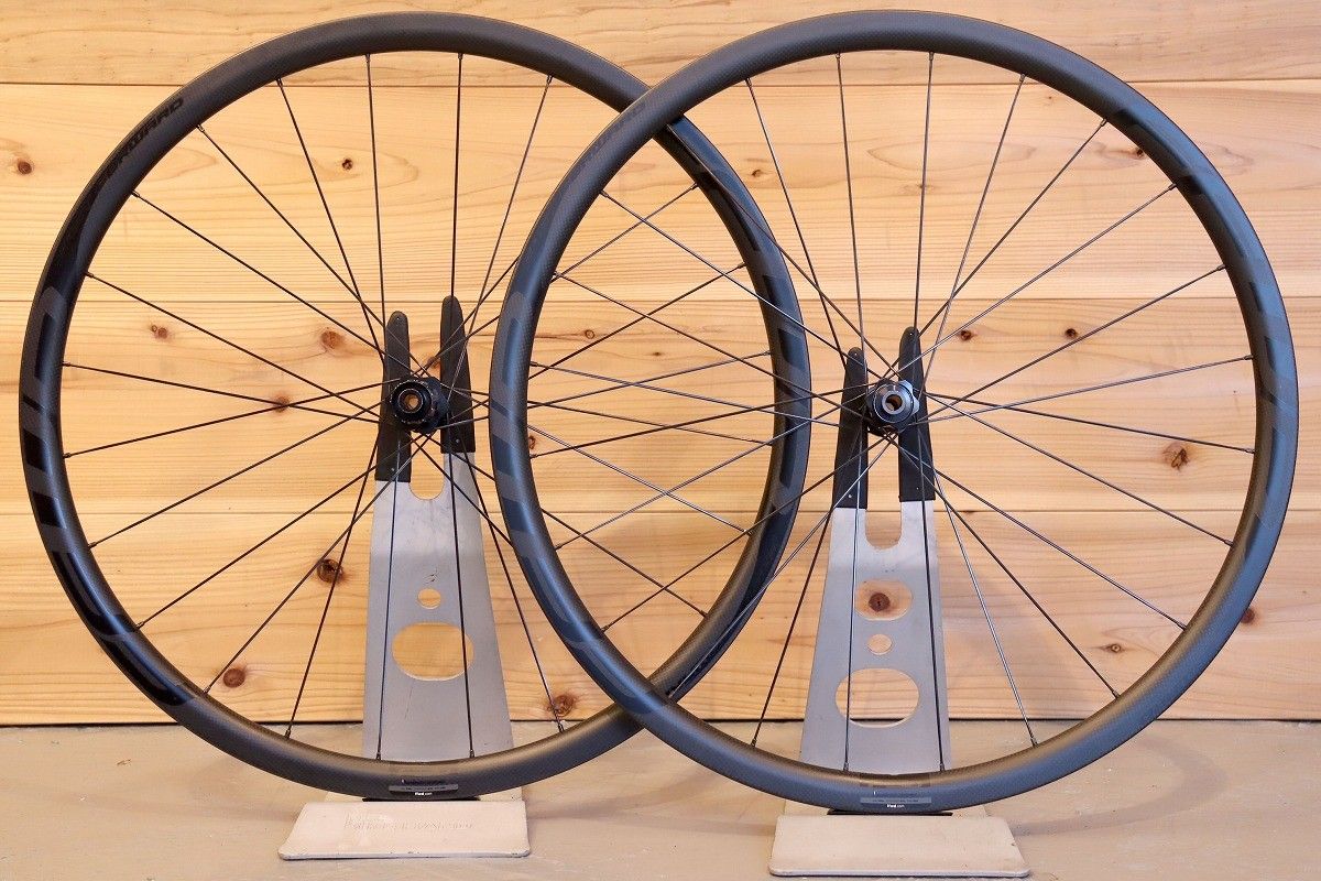 FFWD F4D DT350 カーボンホイール前後セット FFWD Wheels F4D FCC 45mm DT350 Disc Brake Carbon Clincher