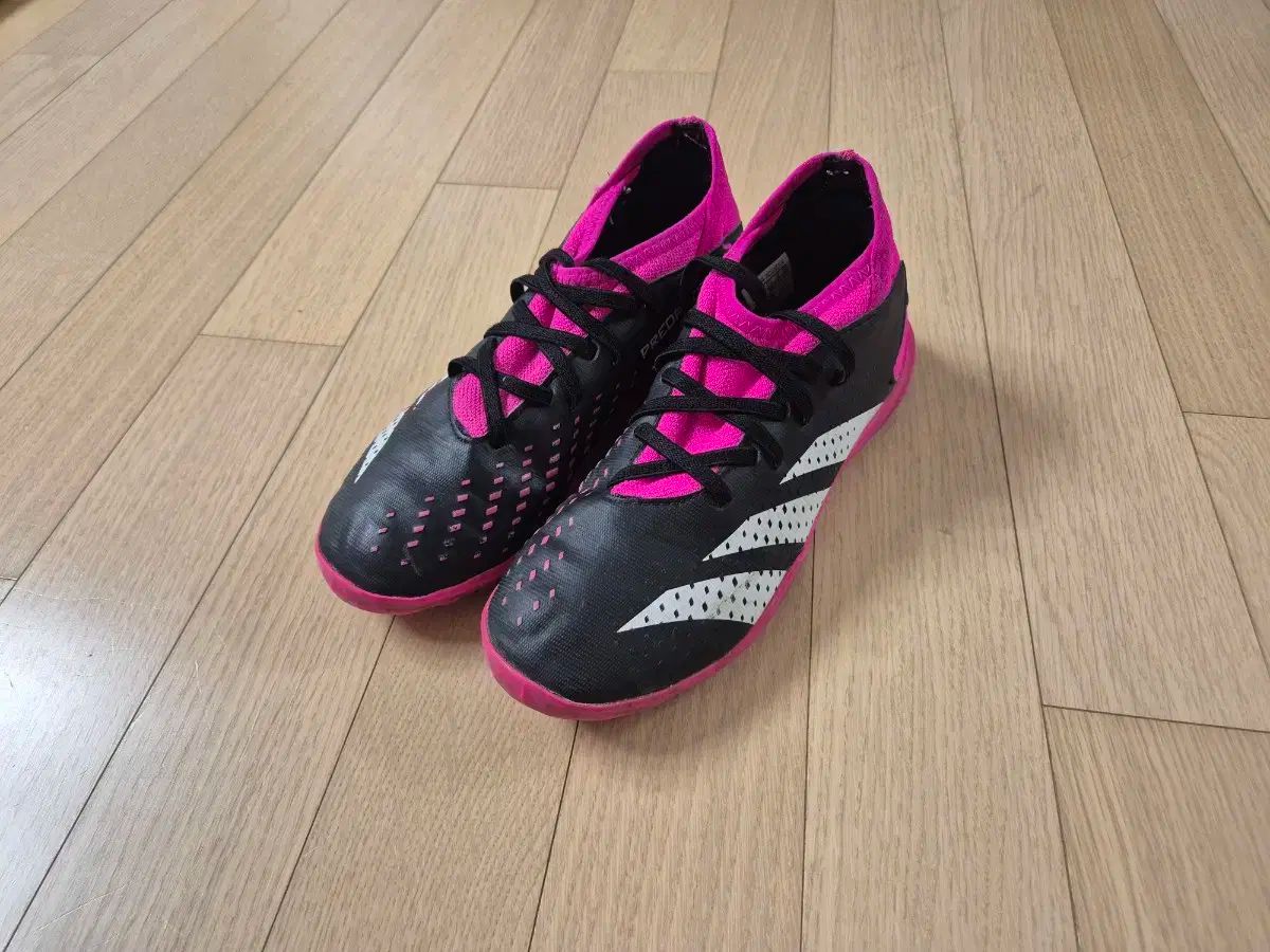 adidas(アディダス) プレデター サッカーシューズ 225