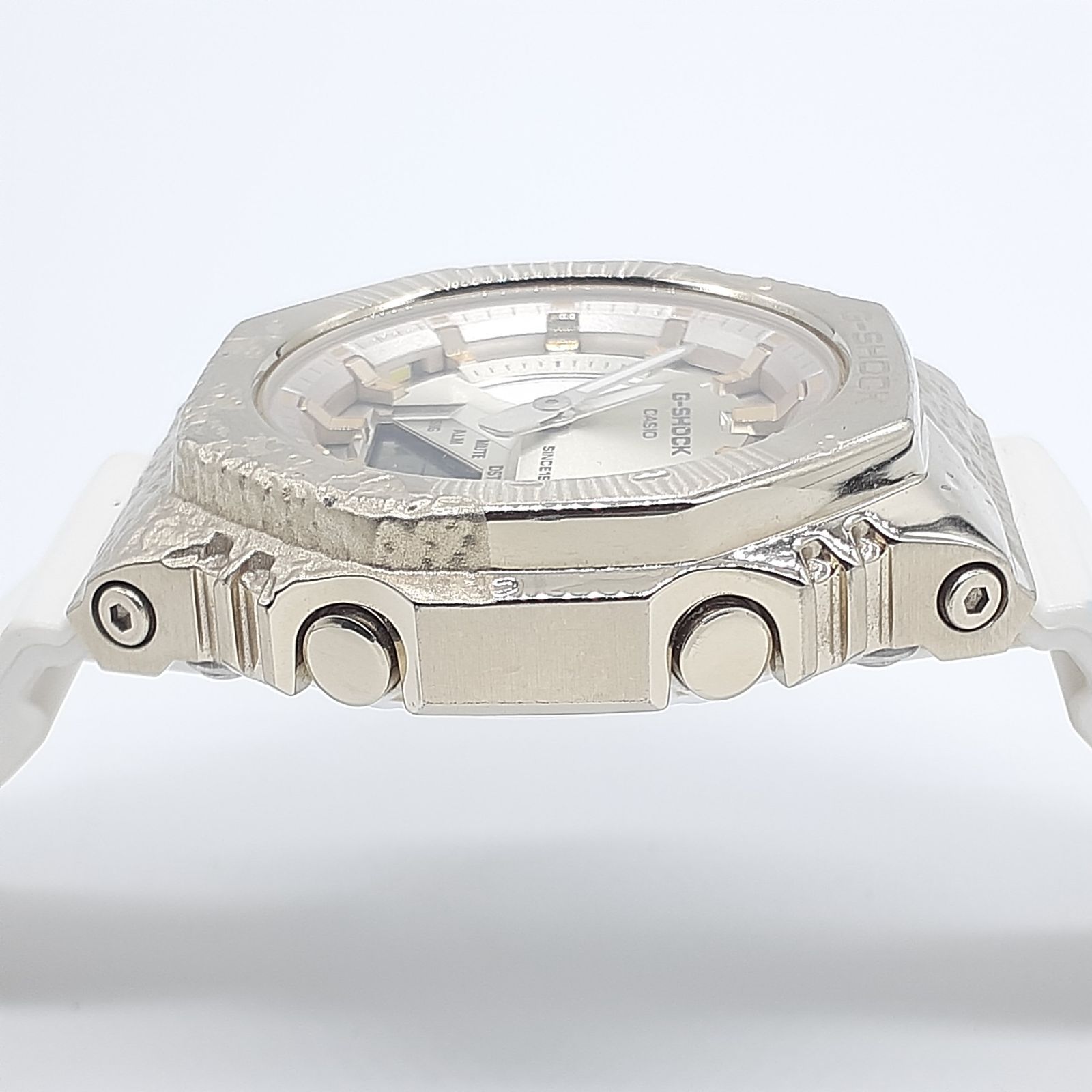 GM-S2140GEM-9AJR