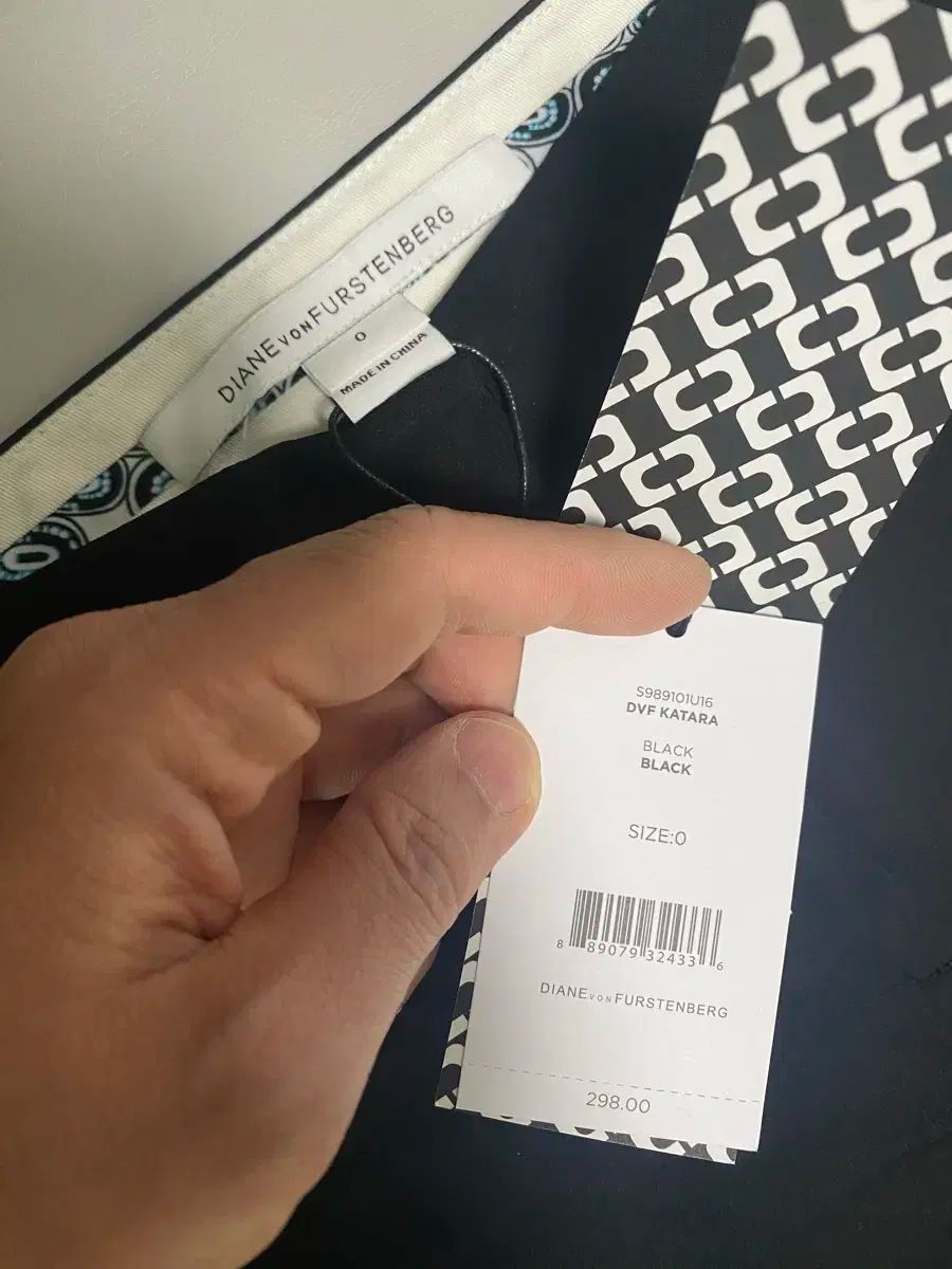 dvf ダイアン フォン ファステンバーグ フ フィット シルクパンツ