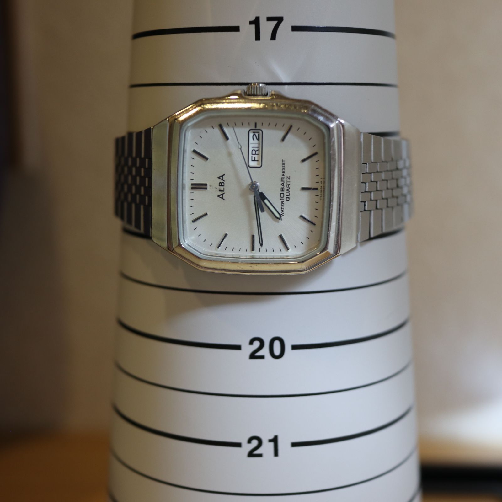 SEIKO ALBA ESTATE メンズ腕時計 V801-5360 ゴールド レクタンギュラー スクエア クオーツ 現状渡し セイコーアルバ -  ブランド腕時計