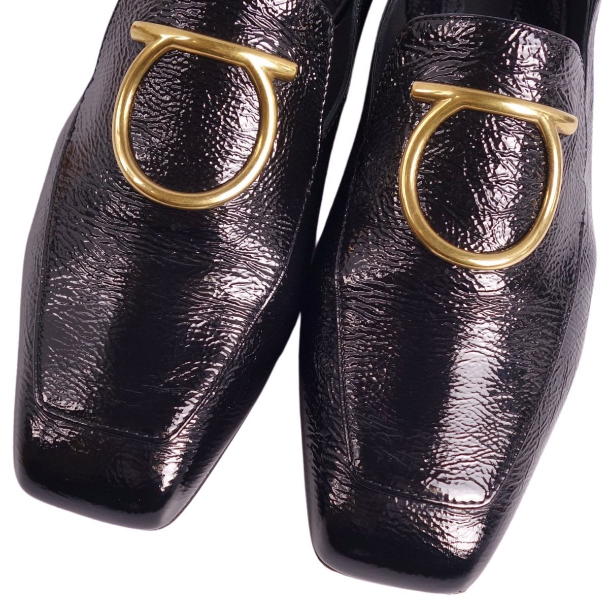 美品 サルヴァトーレ フェラガモ Salvatore Ferragamo ローフ - メルカリ