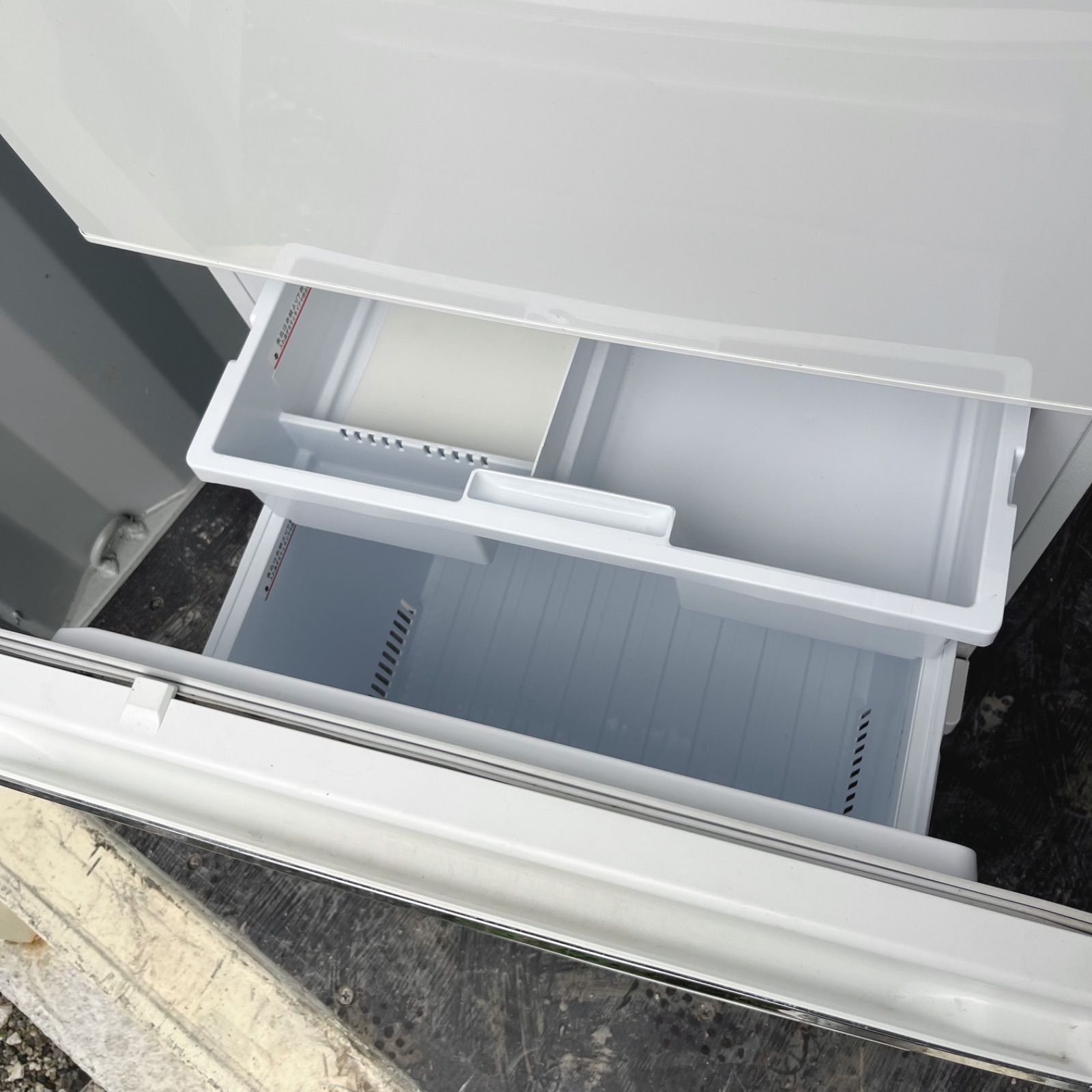 52取付無料！三菱自動製氷機搭載！高性能おしゃれホワイト3ドア冷蔵庫